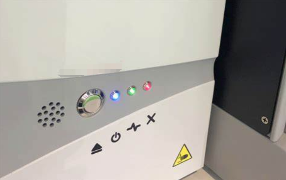 工控機電源指示燈.png 工控機電源指示燈.png